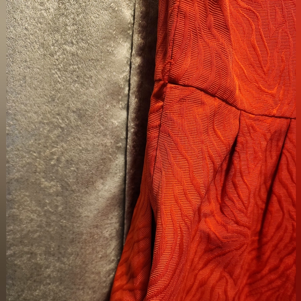 Ellen Tracy Bold Orange Textured Dress w/pockets. (Belt Loops/No Belt) - Picture 4 of 5
